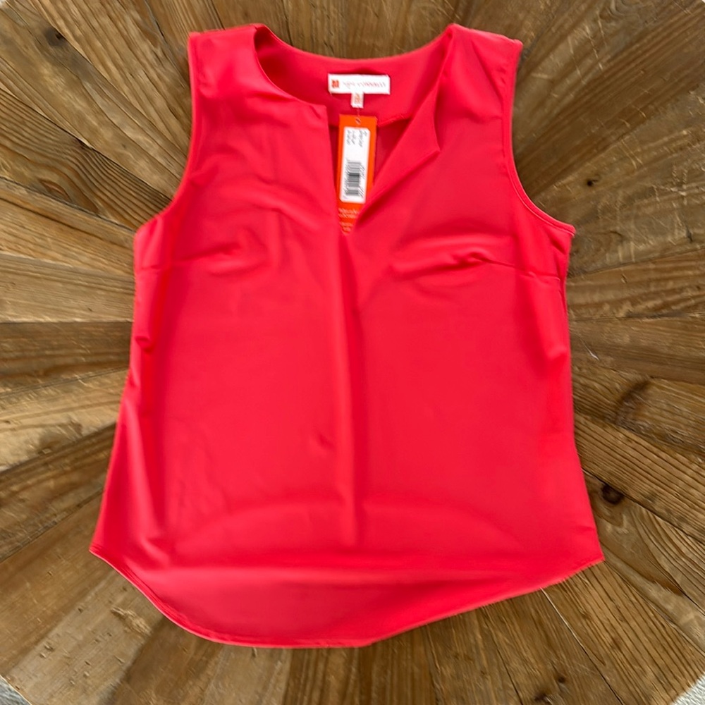 Jude Connally - NWT - medium, coral color